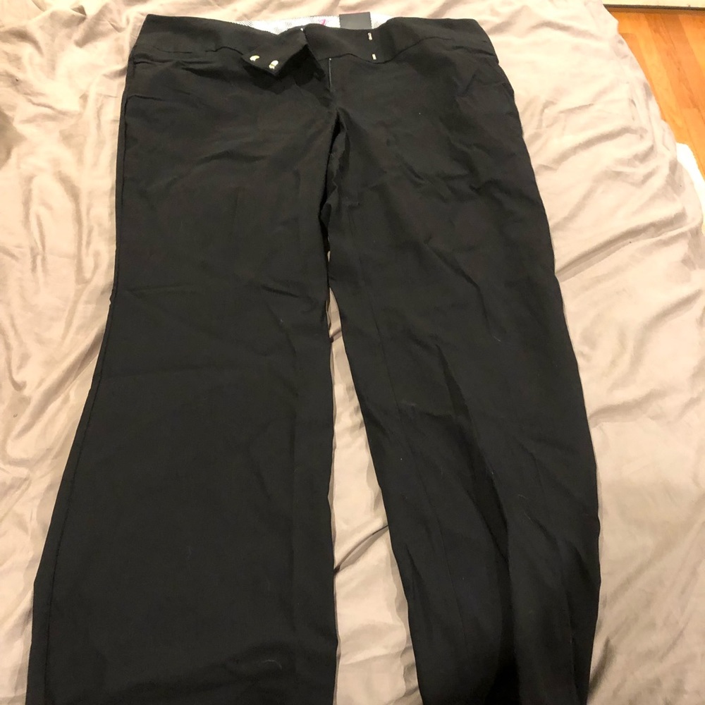 Torrid size 22R pants NWT